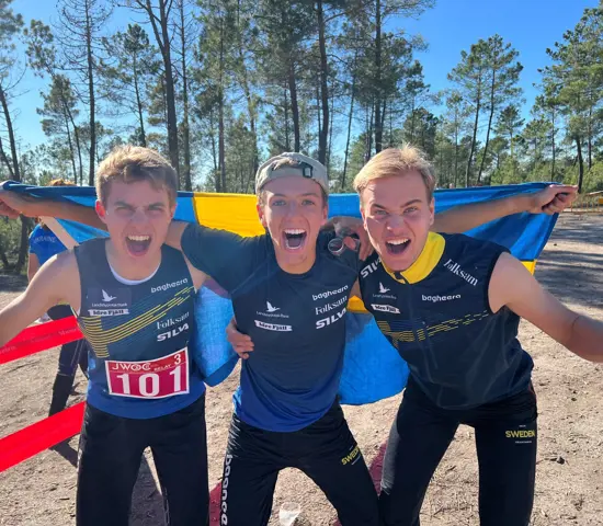 Guldjubel från Noel Braun, Edvin Nilsson och Jesper Johansson.