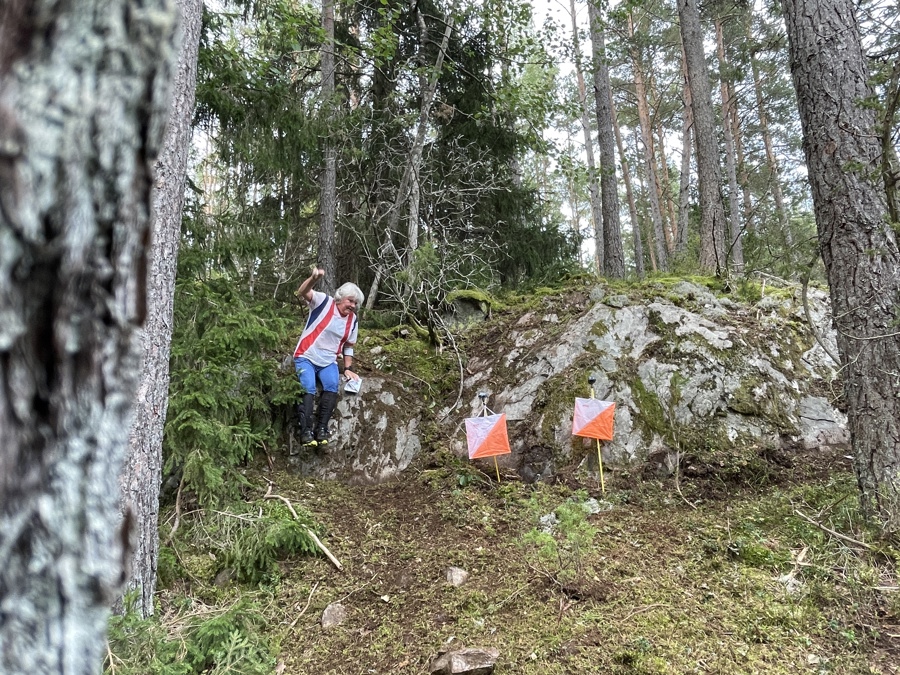 Tuffa banor och terräng på veteran-SM på Tiveden