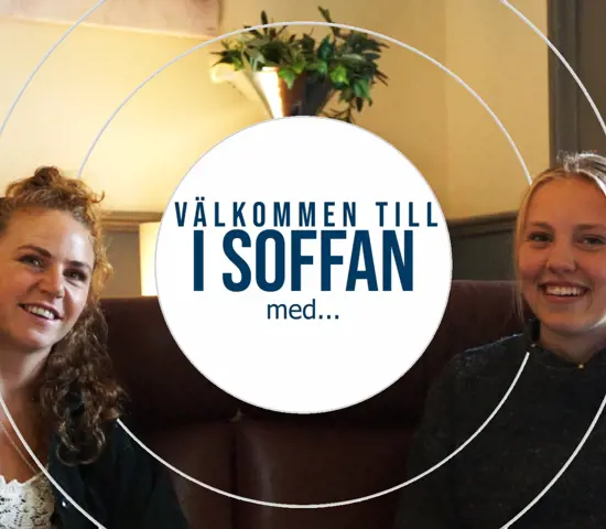I Soffan Med Karro Och Hanna